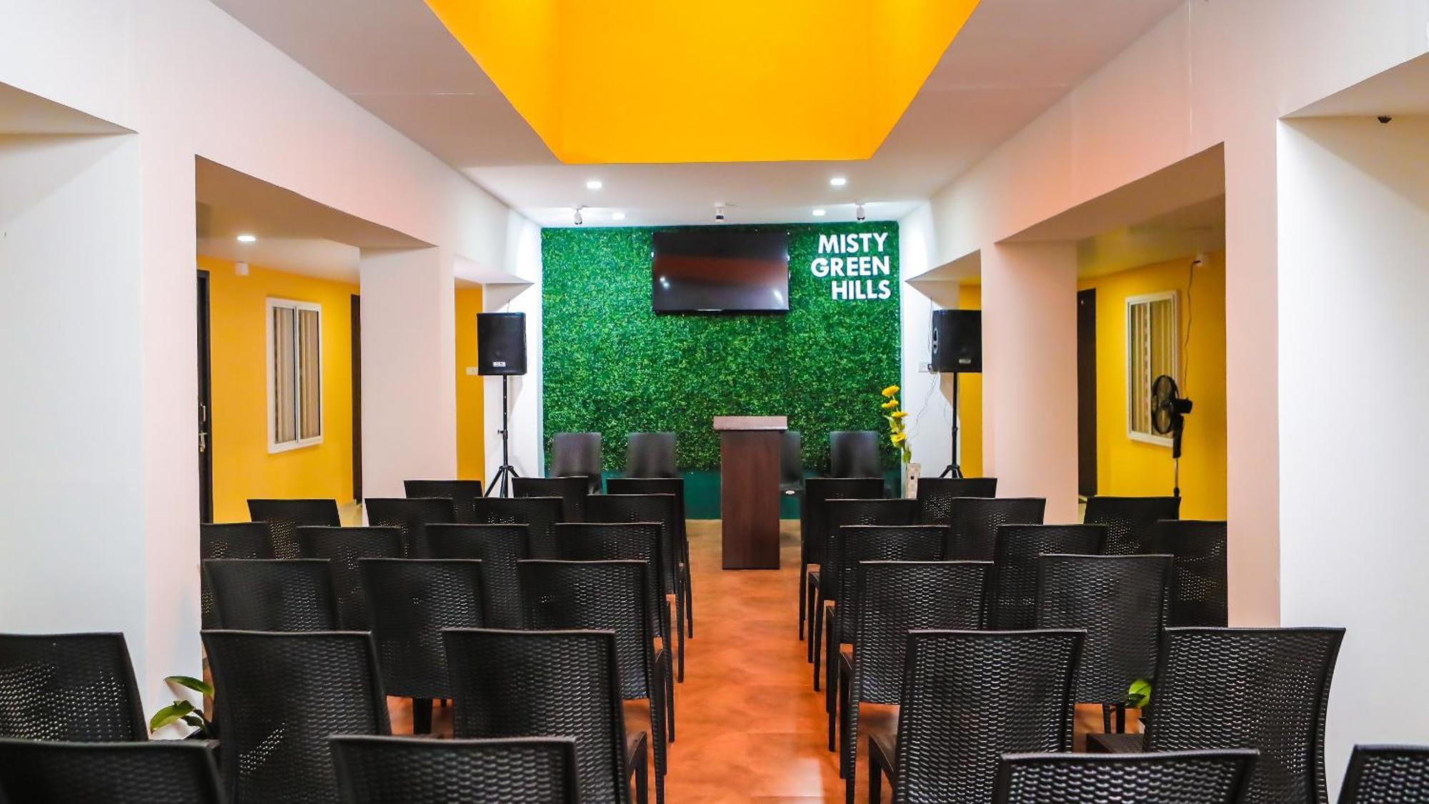 Misty Green Hills Parks & Resorts Kondotty Exterior photo