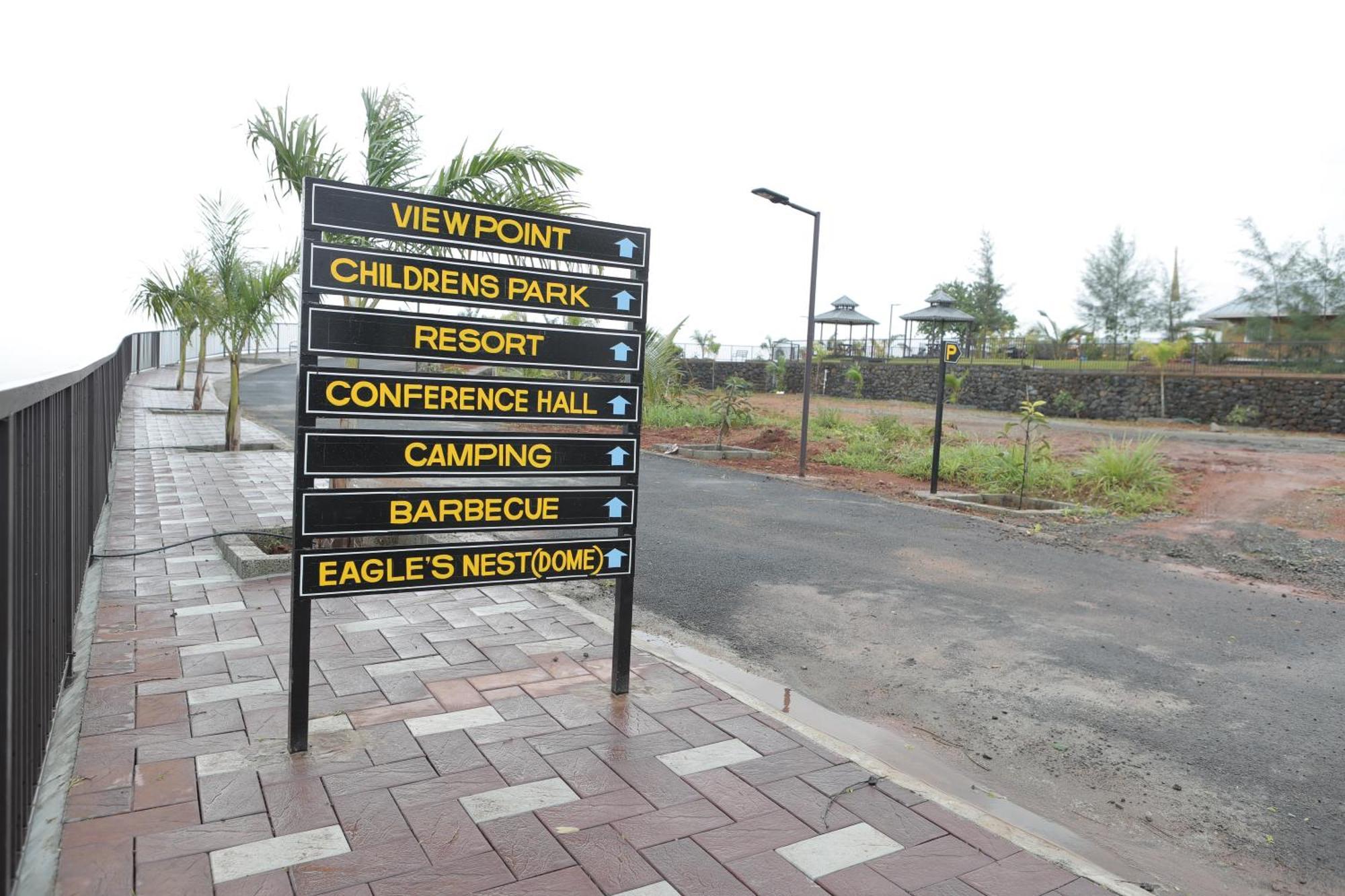 Misty Green Hills Parks & Resorts Kondotty Exterior photo
